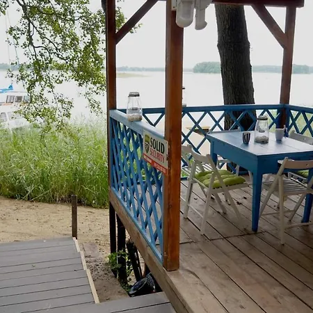 Holiday home Luksusowy Dom Z Linia Brzegowa Jezioraka. *